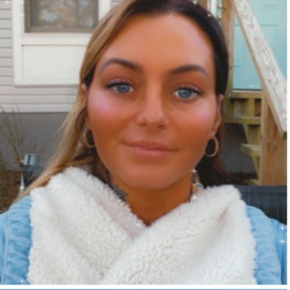 ๐ชดMe myself and my many phases of hair ๐ชท - Picture 4 of 14